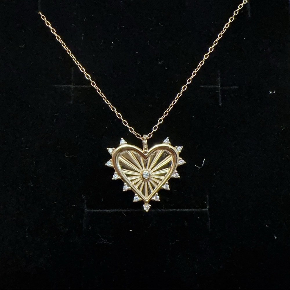 VICTORITA Gold Heart Pendant Sparkling Crystals 7.5” Necklace | Valentine’ Day